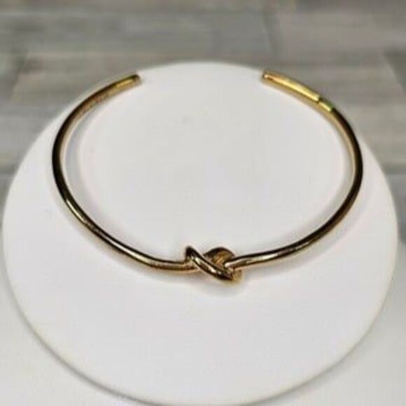 stella & dot Gold Tone Knot Cuff Bracelet 6.5"L - Picture 2 of 3